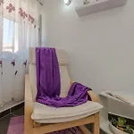 Luce Mala شقة *