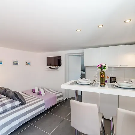Apartment Luce Mala Zadar